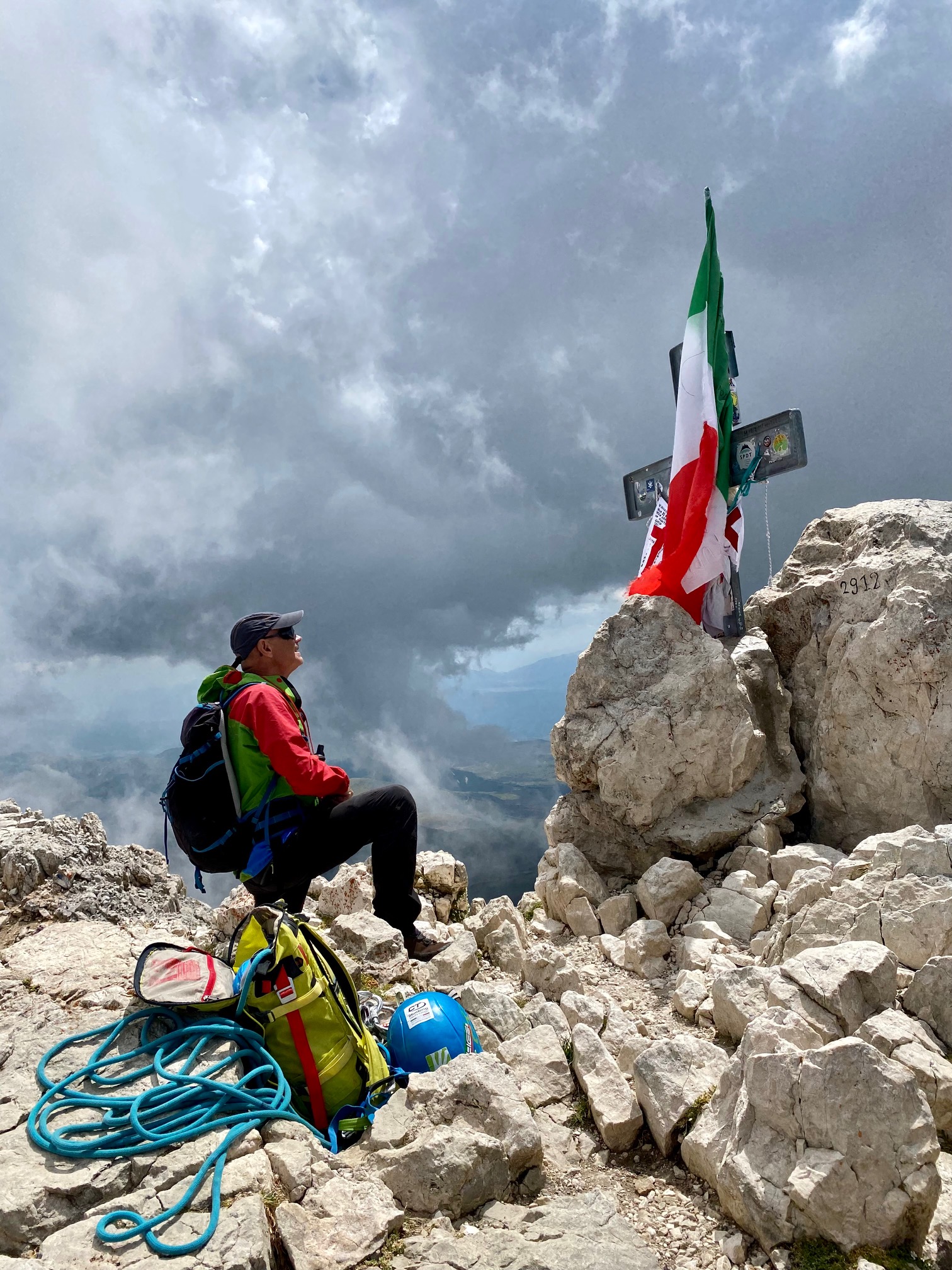 Gran Sasso D'Italia 2912 m · Vetta Occidentale del Corno Grande